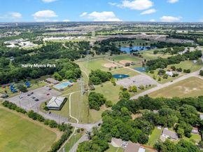 1022  Bow Street , Rockwall Texas 75087