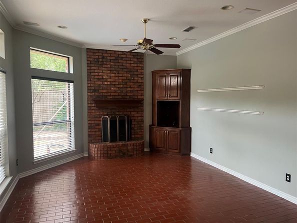 3406  Blue Forest Drive , Arlington Texas 76001