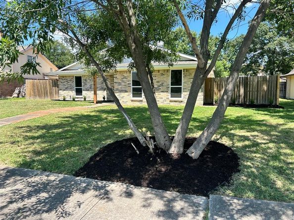 1829  Castle Drive , Garland Texas 75040