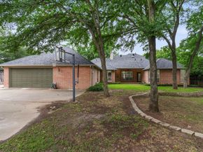 9120  Timber Oaks Drive , Fort Worth Texas 76179