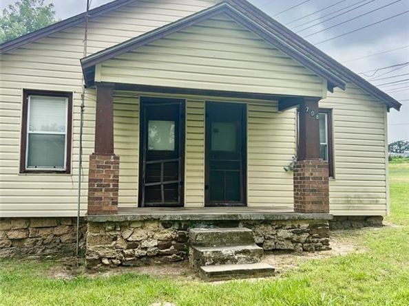 708  Morse Street , Denton Texas 76205