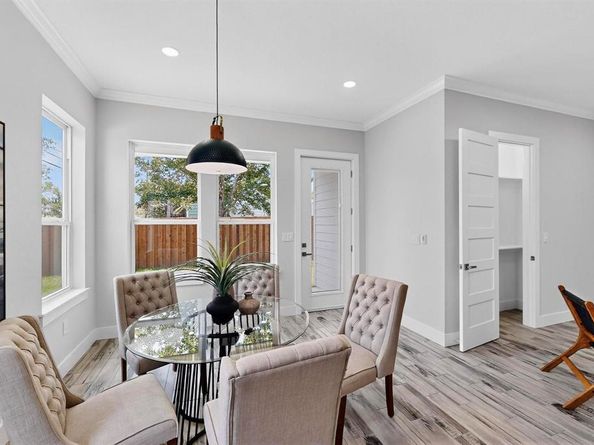 10916  Cade Road , Dallas Texas 75217