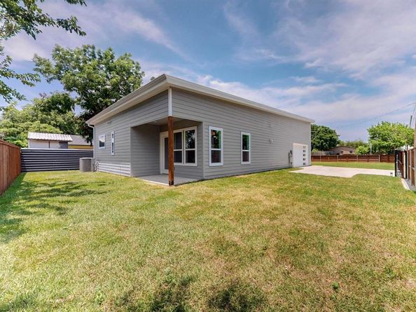 10916  Cade Road , Dallas Texas 75217