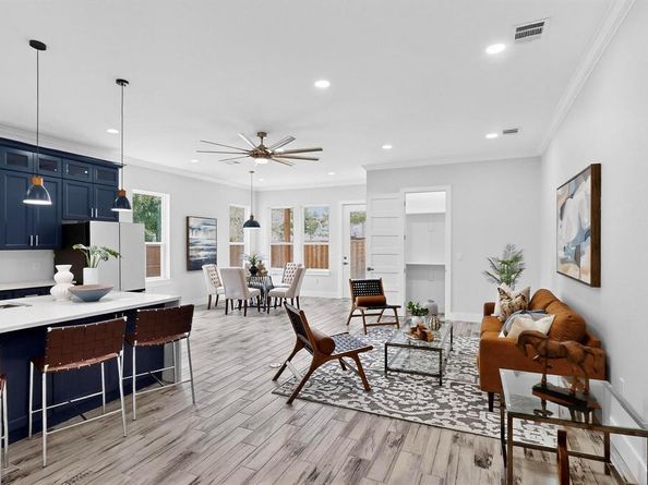 10916  Cade Road , Dallas Texas 75217