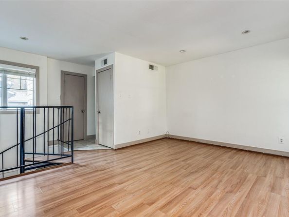 3321  Oak Grove Avenue  107, Dallas Texas 75204
