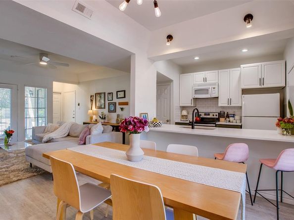 3105  San Jacinto Street  104, Dallas Texas 75204