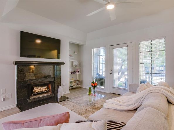 3105  San Jacinto Street  104, Dallas Texas 75204