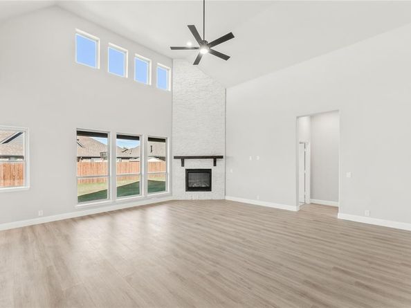 411  Atlas Cedar Drive , Glenn Heights Texas 75154