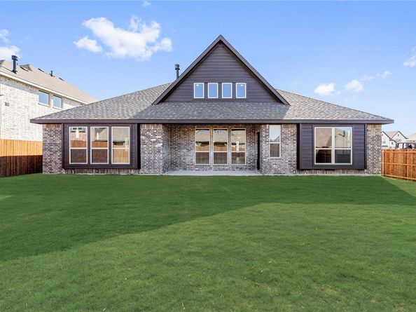 411  Atlas Cedar Drive , Glenn Heights Texas 75154