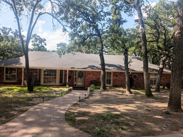 5805  Azteca Drive , Fort Worth Texas 76112