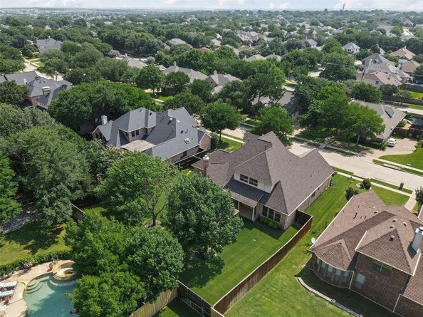 1675  Oak Ridge Drive , Corinth Texas 76210