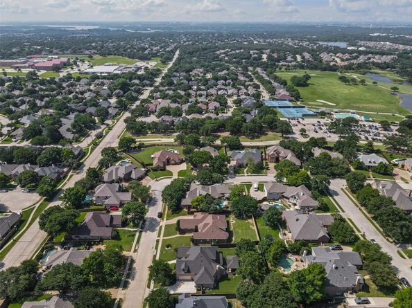 1675  Oak Ridge Drive , Corinth Texas 76210