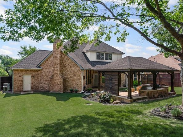 1675  Oak Ridge Drive , Corinth Texas 76210
