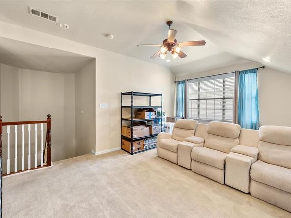 2585  Shoreview Drive , Grand Prairie Texas 75054