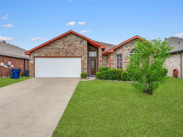 1321  Mill Wood Lane , Garland Texas 75040