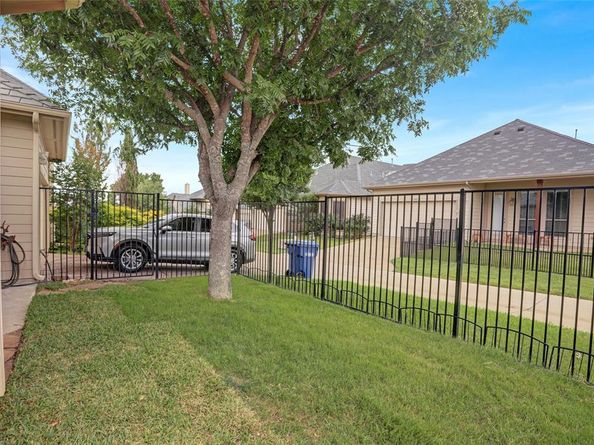 7904  Chickasaw Trail , McKinney Texas 75070