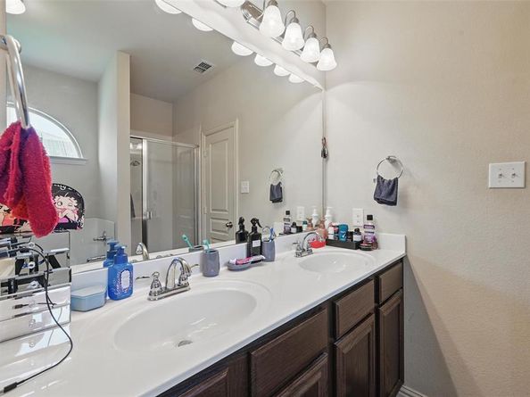 7530  Park Avenue , Forest Hill Texas 76140