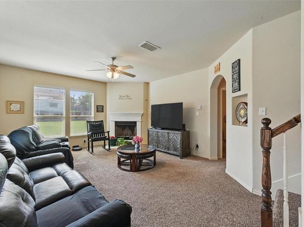 7530  Park Avenue , Forest Hill Texas 76140