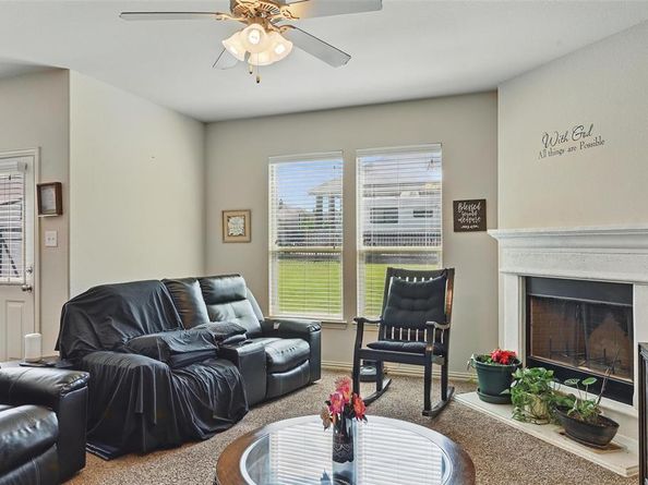 7530  Park Avenue , Forest Hill Texas 76140