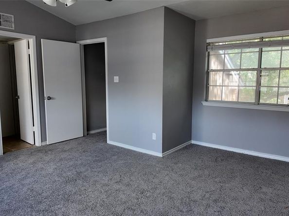 2405  Northlake Court , Irving Texas 75038