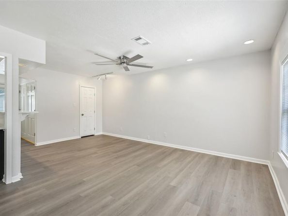 1320  Dale Drive , Garland Texas 75041