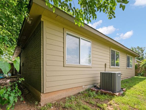 9936  Long Rifle Drive , Fort Worth Texas 76108