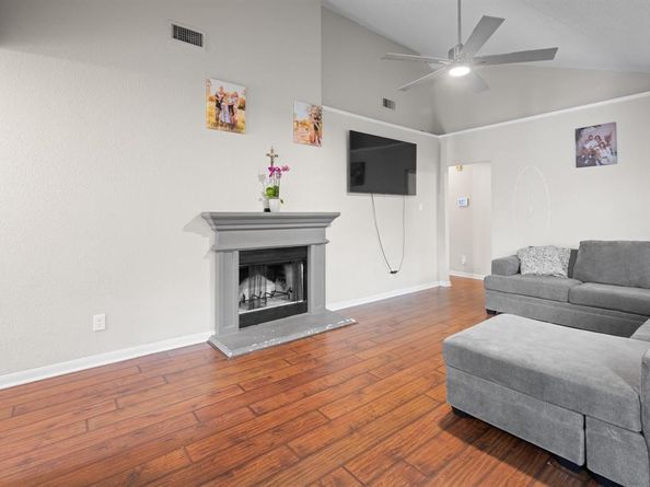 9936  Long Rifle Drive , Fort Worth Texas 76108