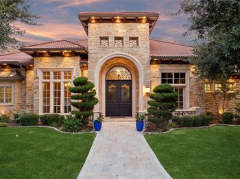 6203  Sweeney Trail 