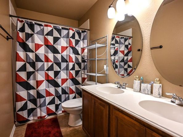 2811 S Serrano  , Grand Prairie Texas 75054