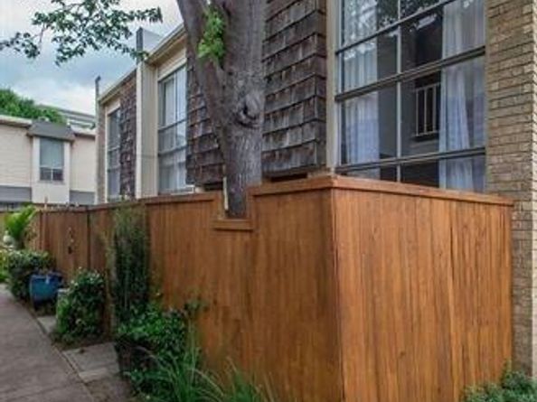 2702  Douglas Avenue  119, Dallas Texas 75219