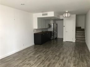 2702  Douglas Avenue  119, Dallas Texas 75219