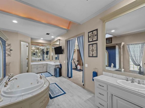 13600  Willow Springs Road , Haslet Texas 76052
