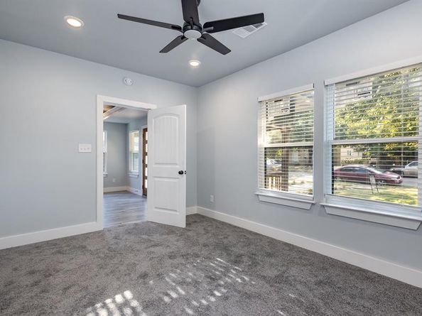 506  S Hollywood Avenue , Dallas Texas 75208