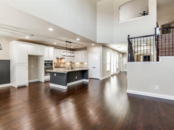 2404  Marshbrook Drive , McKinney Texas 75071