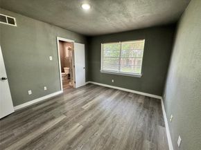 1614  Comanche Trail , Garland Texas 75043