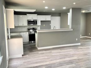 1614  Comanche Trail , Garland Texas 75043