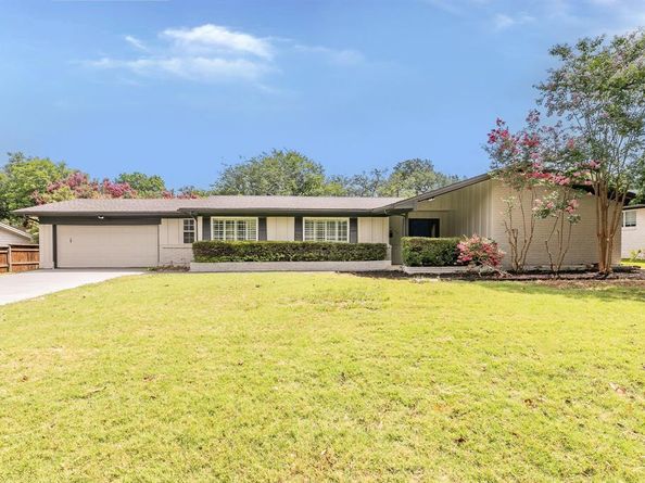 4348  Selkirk Drive W, Fort Worth Texas 76109
