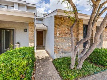 17490  Meandering Way 