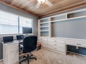 17490  Meandering Way  106, Dallas Texas 75252