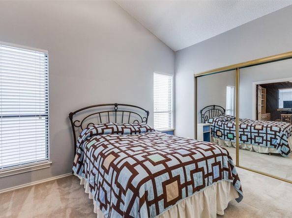 17490  Meandering Way  106, Dallas Texas 75252