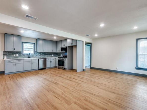 3370 W Boyce Avenue , Fort Worth Texas 76133