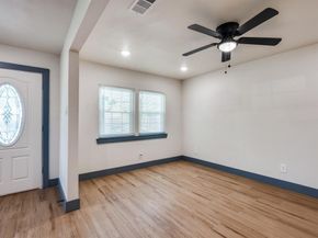 3370 W Boyce Avenue , Fort Worth Texas 76133