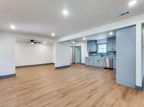 3370 W Boyce Avenue , Fort Worth Texas 76133
