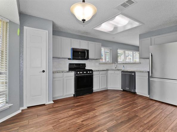 920  Micarta Drive , Mesquite Texas 75181