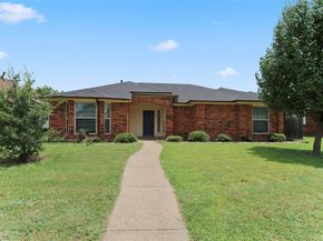 920  Micarta Drive , Mesquite Texas 75181