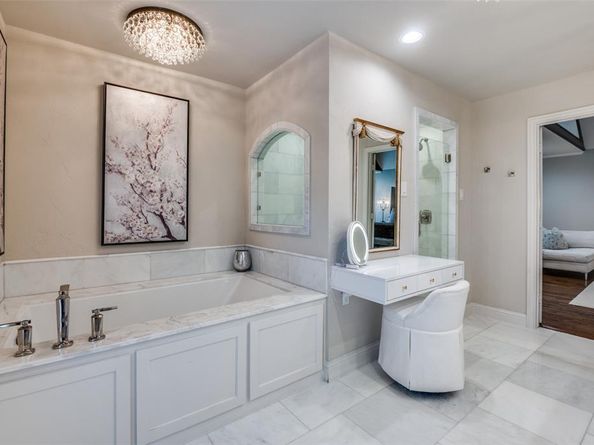 5511  Tamaron Court , Dallas Texas 75287