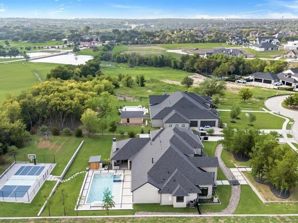 516  Lodge Hill Drive , Heath Texas 75032