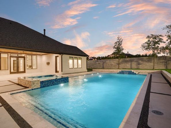 516  Lodge Hill Drive , Heath Texas 75032