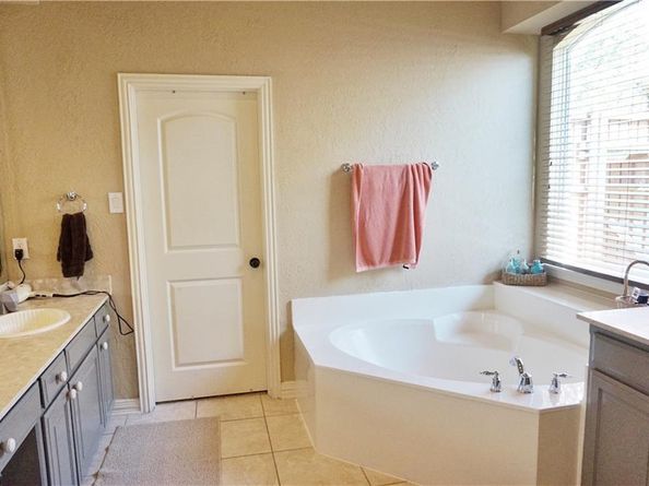 9576  Ironwood Drive , Frisco Texas 75033