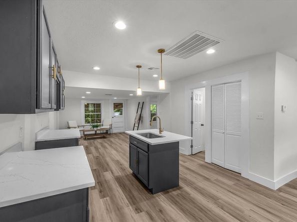 809  Mirike Drive , White Settlement Texas 76108